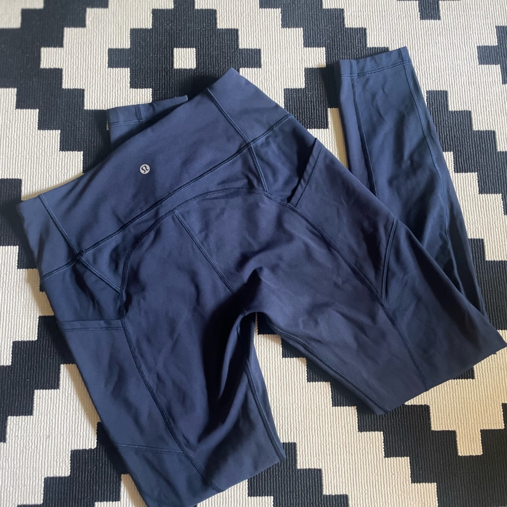 LULULEMON leggings size 10 navy